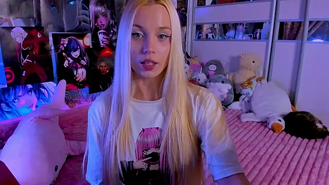 Snapshot of Cute__Pony chatting on 12, 11, 2025 Cute Pony online show from 12, 11, 2025