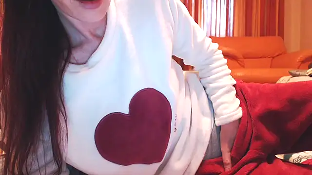 Snapshot of LovelyAndraGirl chatting on 30, 11, 2025 LovelyAndraGirl online show from 30, 11, 2025