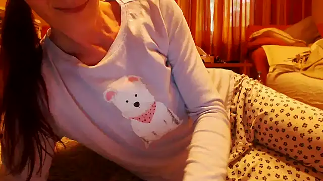 LovelyAndraGirl online show from 14, 7, 2026