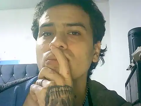 chamitopolla21 online show from 20, 6, 2026