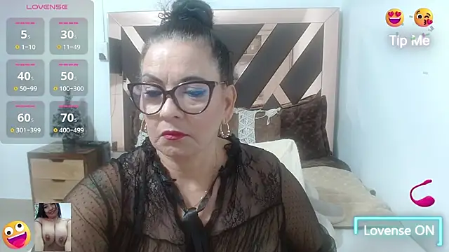 lindaesmeralda online show from 19, 11, 2025