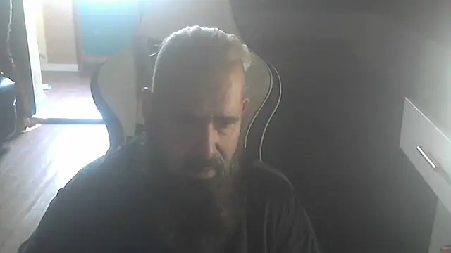 Snapshot of maseurbeardedpig chatting on 31, 10, 2025 maseurbeardedpig online show from 31, 10, 2025