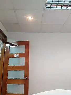 Daniela77771 online show from 4, 2, 2025