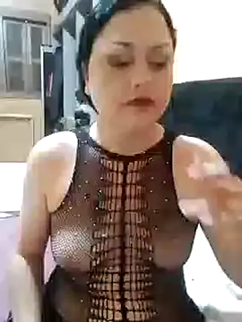 Snapshot of LilithRos3 chatting on 17, 10, 2025 LilithRos3 online show from 17, 10, 2025