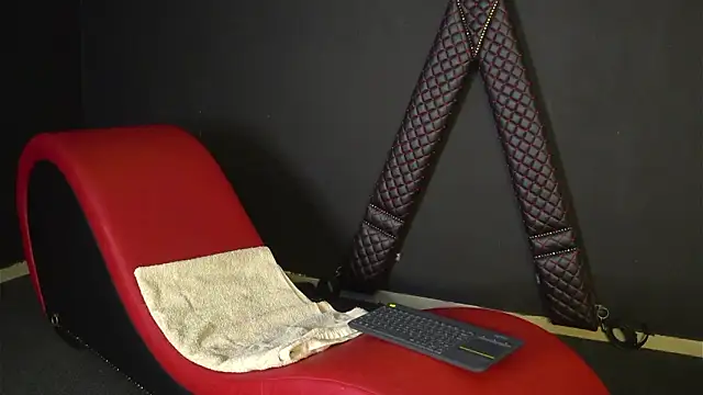 CelineConner online show from 16, 2, 2026