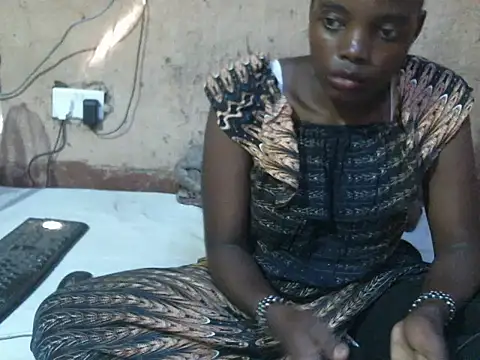 cute naimah online show from 25, 3, 2026