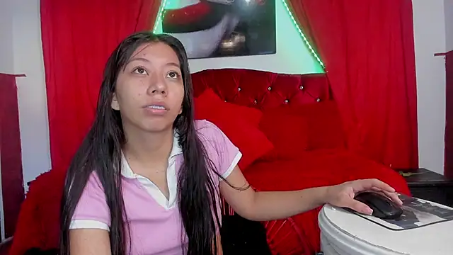 sexylaurita online show from 30, 1, 2025