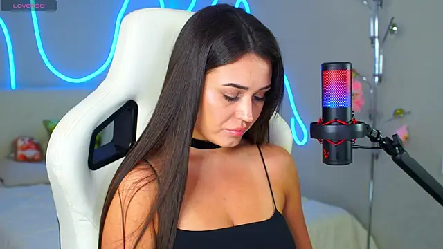 Adel chocolate  online show from 16, 9, 2025