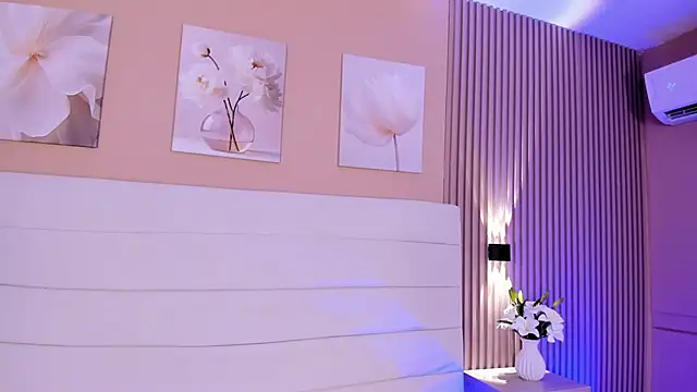 Lilly 2809  online show from 27, 3, 2026