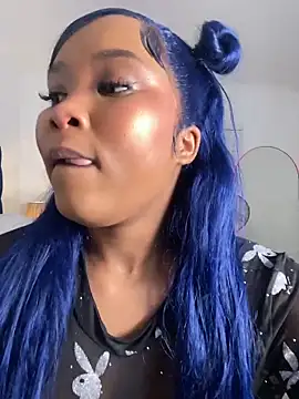 Stunning Booty online show from 4, 2, 2026