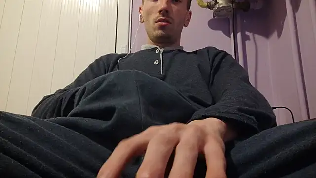  Hocthus  online show from 14, 1, 2025