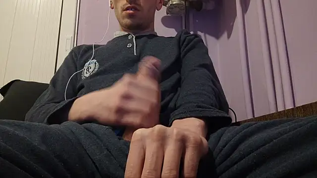  Hocthus  online show from 14, 1, 2025