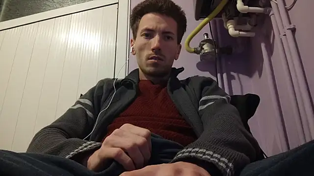  Hocthus  online show from 19, 2, 2025