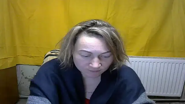 wLESLYMOSw online show from 5, 2, 2025