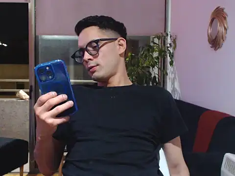 Snapshot of Sexyclark_ chatting on 9, 1, 2026 Sexyclark online show from 9, 1, 2026