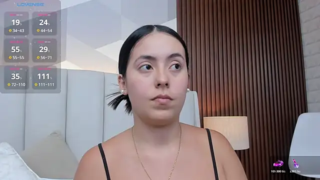 Julietasantos   online show from 16, 1, 2026