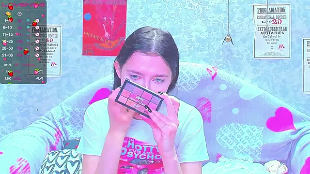 Vanessa Florence online show from 3, 2, 2025