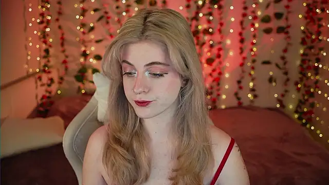 your favoritegirls online show from 10, 3, 2026