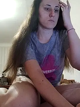 emeli moon online show from 25, 10, 2025