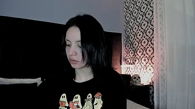 Adeelinee online show from 23, 5, 2026