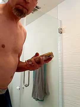 El Gizmo online show from 27, 2, 2025