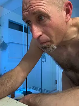 El Gizmo online show from 7, 1, 2026