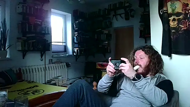 Snapshot of sunr1sa chatting on 22, 4, 2026 sunr1sa online show from 22, 4, 2026