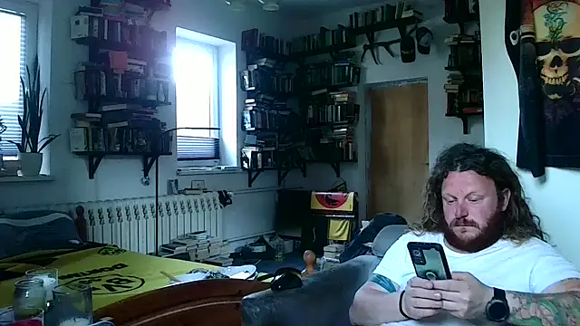 Snapshot of sunr1sa chatting on 27, 4, 2026 sunr1sa online show from 27, 4, 2026
