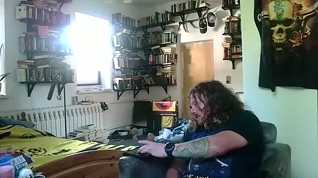 Snapshot of sunr1sa chatting on 1, 6, 2026 sunr1sa online show from 1, 6, 2026