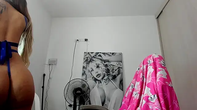  juliana star  online show from 14, 4, 2026