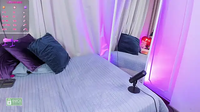 charloottee 1 online show from 6, 2, 2025