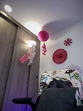 Snapshot of Rae_Lil_White chatting on 21, 3, 2025 Rae Lil White online show from 21, 3, 2025