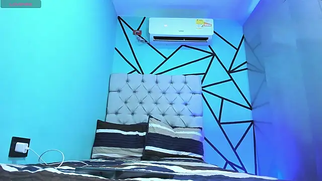 Snapshot of juande_24 chatting on 22, 3, 2026 juande 24 online show from 22, 3, 2026