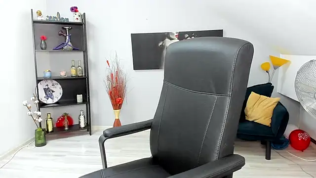 Snapshot of MelissaWiliam chatting on 17, 3, 2025 MelissaWiliam online show from 17, 3, 2025