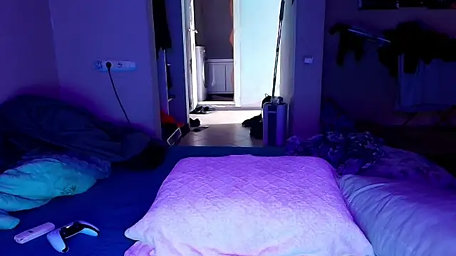 baphomet from ice online show from 18, 7, 2026