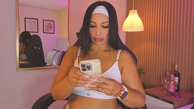 Dakota diaz  online show from 12, 11, 2025