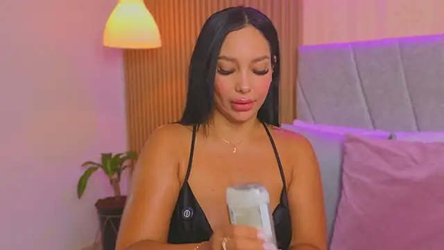 Dakota diaz  online show from 8, 2, 2026