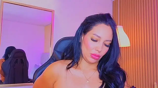 Dakota diaz  online show from 22, 4, 2026