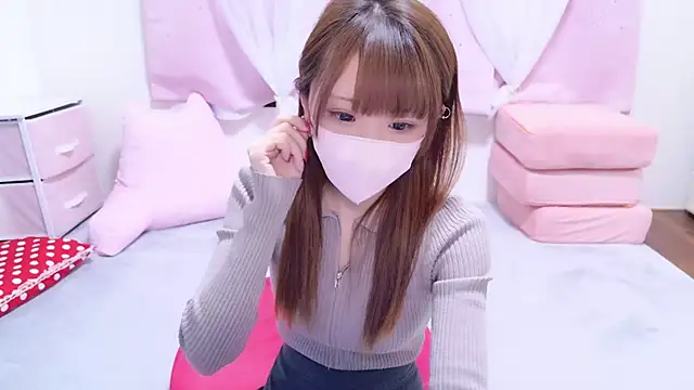 Snapshot of shihori_s2 chatting on 11, 3, 2025 shihori s2 online show from 11, 3, 2025