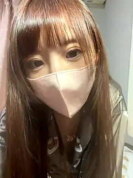 Snapshot of shihori_s2 chatting on 14, 12, 2025 shihori s2 online show from 14, 12, 2025