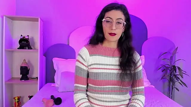 SophieGomez22 online show from 18, 1, 2026