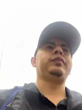 DanielGomez9 online show from 6, 2, 2025