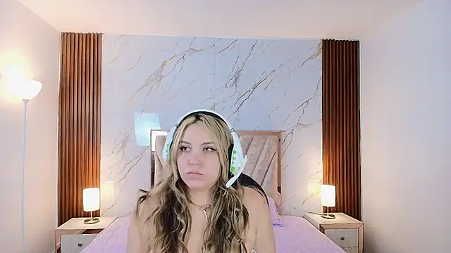 Annie mone online show from 8, 1, 2026