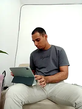 Snapshot of bonehur chatting on 6, 2, 2026 bonehur online show from 6, 2, 2026