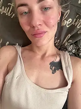 Nikol Clare online show from 4, 6, 2026