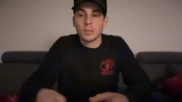 Snapshot of abe_in_red chatting on 22, 2, 2025 abe in red online show from 22, 2, 2025