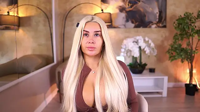 EvaZane online show from 30, 3, 2026