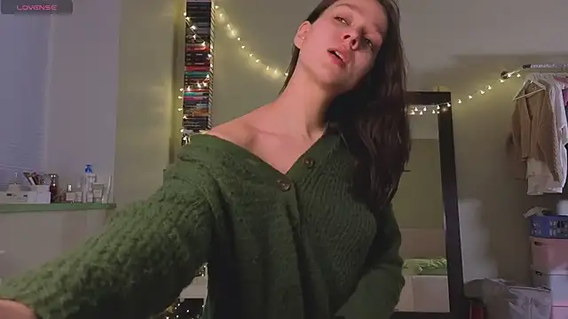 Addelin Moon online show from 6, 1, 2026