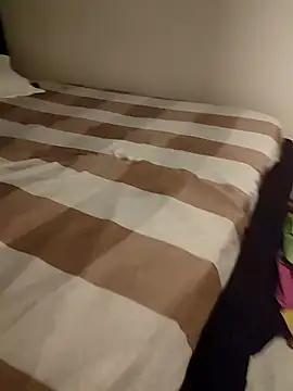 KikiLovesD online show from 21, 4, 2026