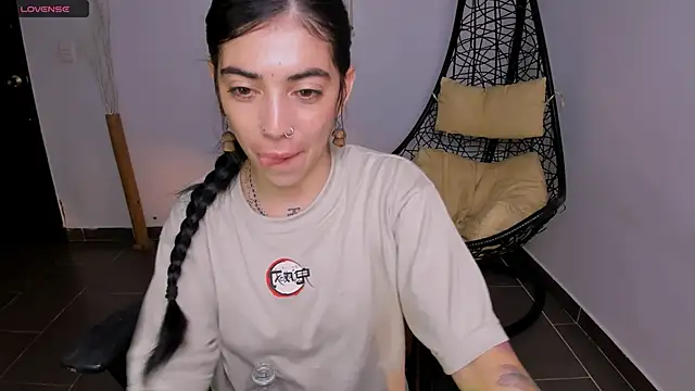 Nina-monroe online show from 15, 3, 2025